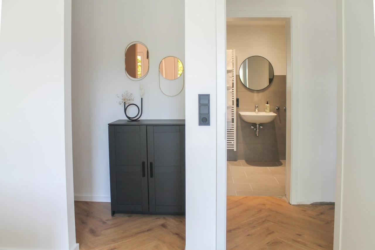 Modern Apartment - Fuer Freunde & Familien, Stadtnah, Parkplatz, E-Ladestation, Gitterbox Fuer Fahrraeder, Fitnessstudio, Digitale Gaestemappe Mit Restaurant- Und Unternehmenstipps Кобленц Екстериор снимка