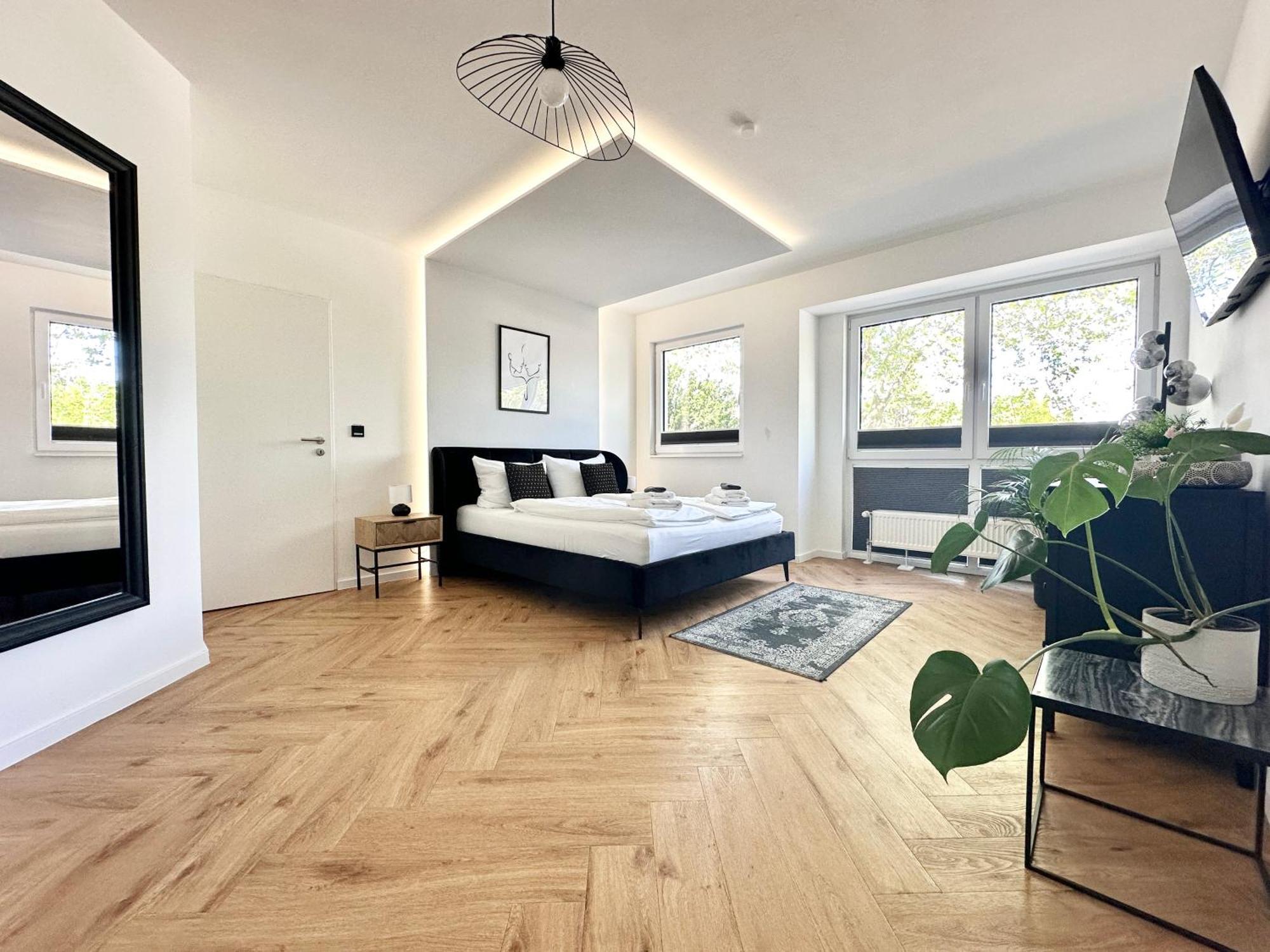 Modern Apartment - Fuer Freunde & Familien, Stadtnah, Parkplatz, E-Ladestation, Gitterbox Fuer Fahrraeder, Fitnessstudio, Digitale Gaestemappe Mit Restaurant- Und Unternehmenstipps Кобленц Екстериор снимка